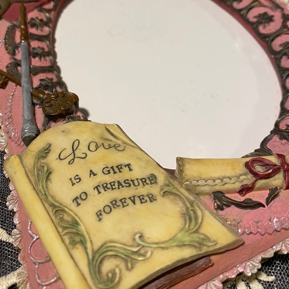 Victorian Style Frame - Picture 3 of 7